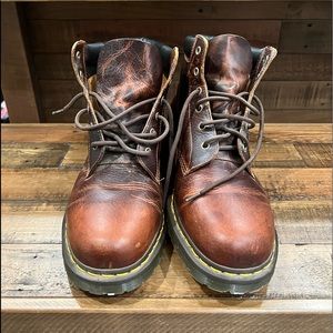Dr. Martens Airwair brown leather, size 14